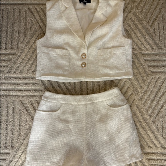Lulus Perfect Company Ivory Tweed Sleeveless Cropped Blazer and matching shorts - Picture 3 of 3
